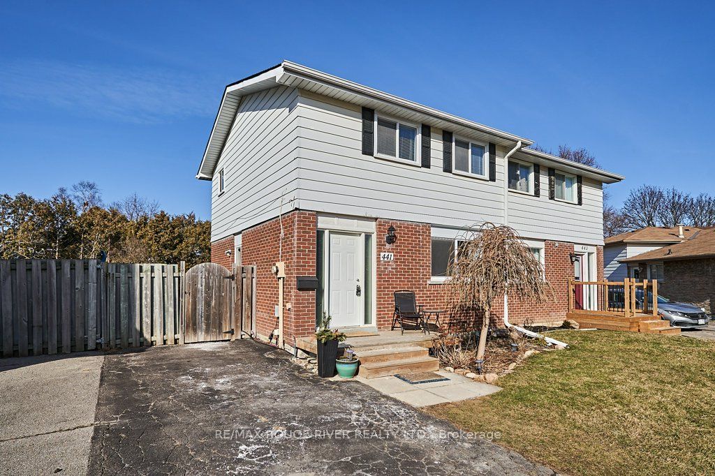 I have sold a property at 441 Harcourt DR in Oshawa
